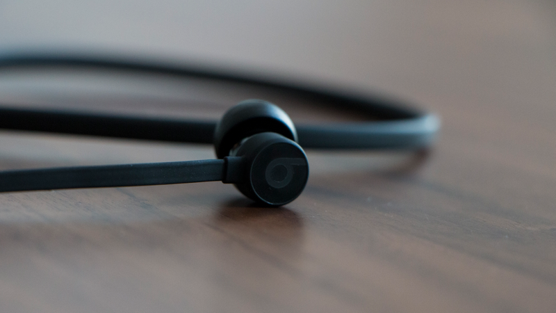 The BeatsX earbud, no weird attachments required.
